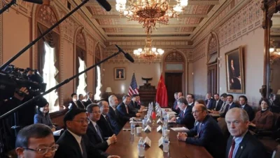 Пекин снова пропагандирует «восходящий Восток»