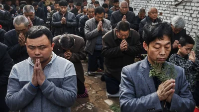 О злоупотреблениях в отношении религиозных меньшинств в Китае говорили на форуме в Канаде