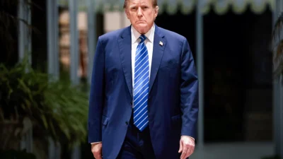 Судья отклонил ходатайство о прекращении дела о секретных документах Трампа