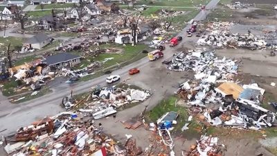 Торнадо снёс город в американском штате (видео)