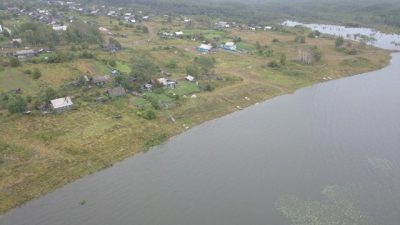 В Хабаровском крае обрушился мост из-за ледового затора (видео)