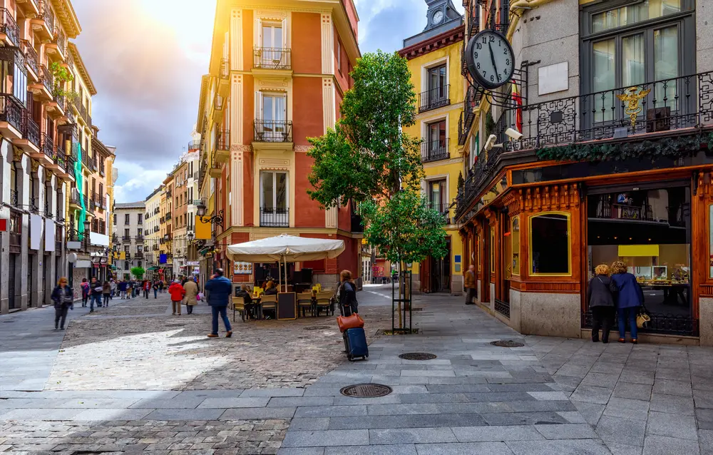 Улицы Старого Мадрида в Мадриде. (Catarina Belova/Shutterstock)