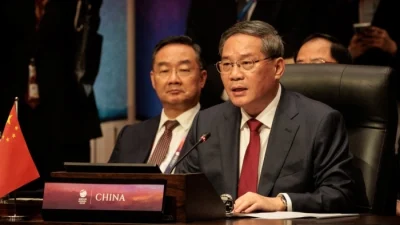 Китайский премьер Ли Цян «ещё не прошёл проверку», говорит инсайдер