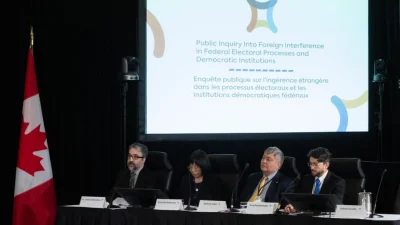 Пекин проводит обширную кампанию против Фалуньгун в Канаде