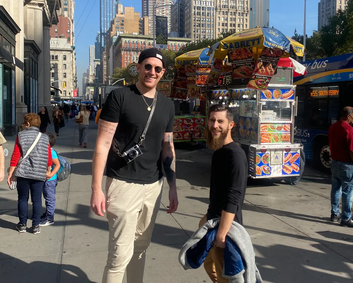 Парень ростом 216 см рассказал о трудностях повседневной жизни гиганта ...