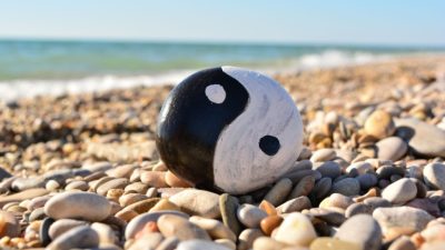 Истории из китайского трактата о кармическом возмездии