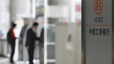 Эксперт: Средний класс Китая залёг на дно ради выживания