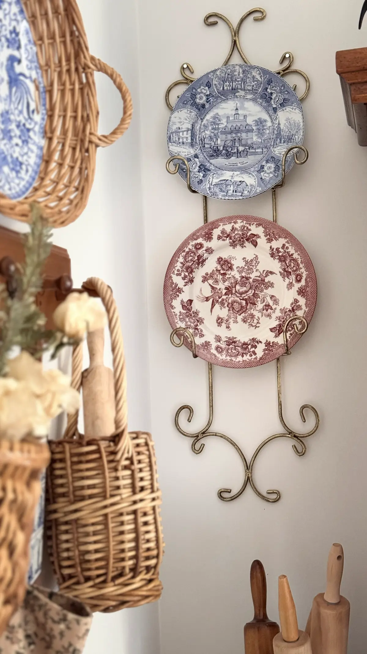 Молодые супруги превратили свой дом в винтажный коттедж и предпочитают неспешный образ жизни