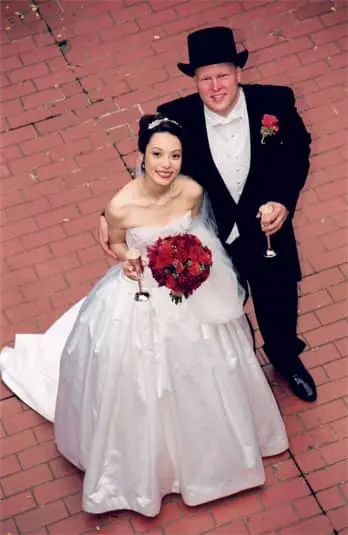 Свадебная фотография Мёрфи. (Представлено Isabella Murphy) Об исцелении от фибромиалгии после двух лет изнурительной боли рассказала тайванка