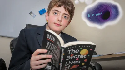 12-летний мальчик со 162 баллами теста на IQ сделал себе компьютер