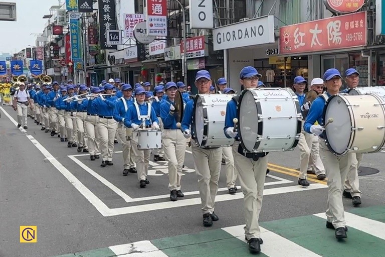 Великолепный праздник в Лонгтане, уютном городке на Тайване