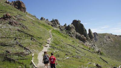 Турпоток в Дагестан упал на 30%. Туристы нашли ему замену