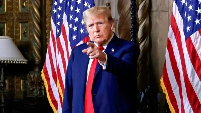 Трамп: Байден заставил Россию и Китай пожениться