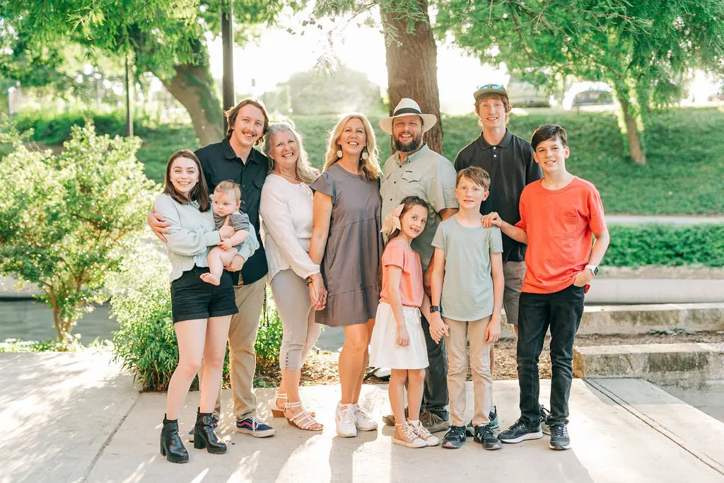 Мама не даёт сыновьям телефоны, пока они не выполнят 5 заданий