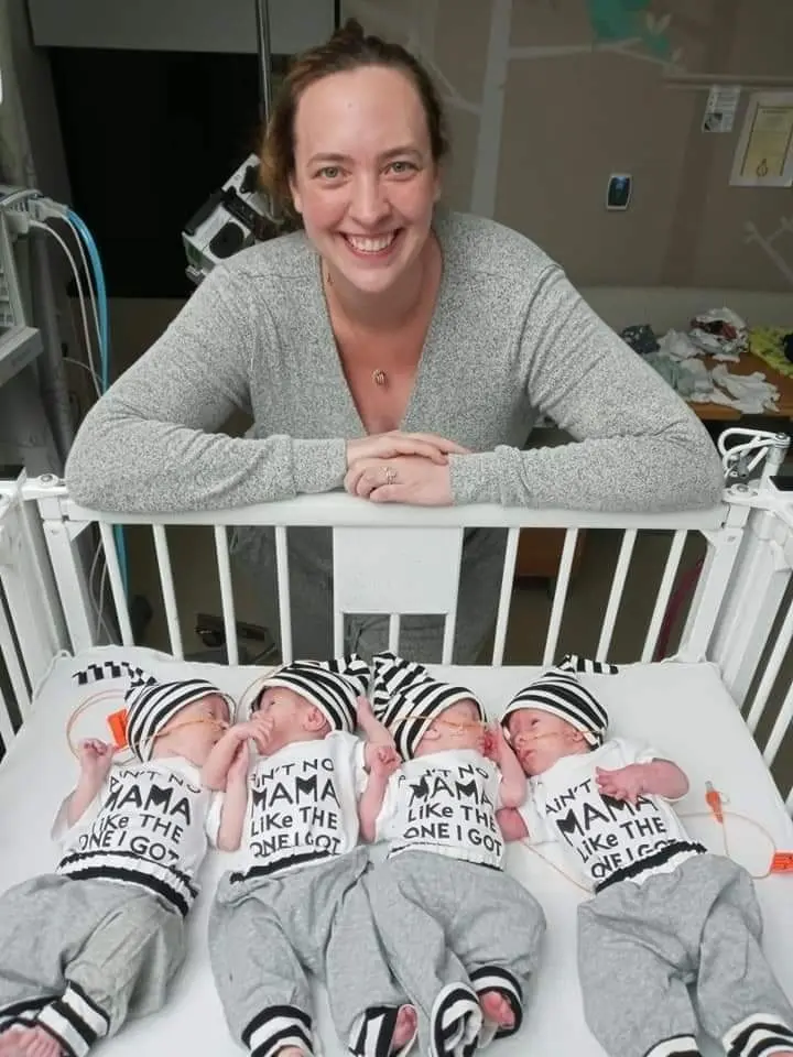 После потери четверых детей женщина родила четверняшек. От судьбы не уйдёшь!