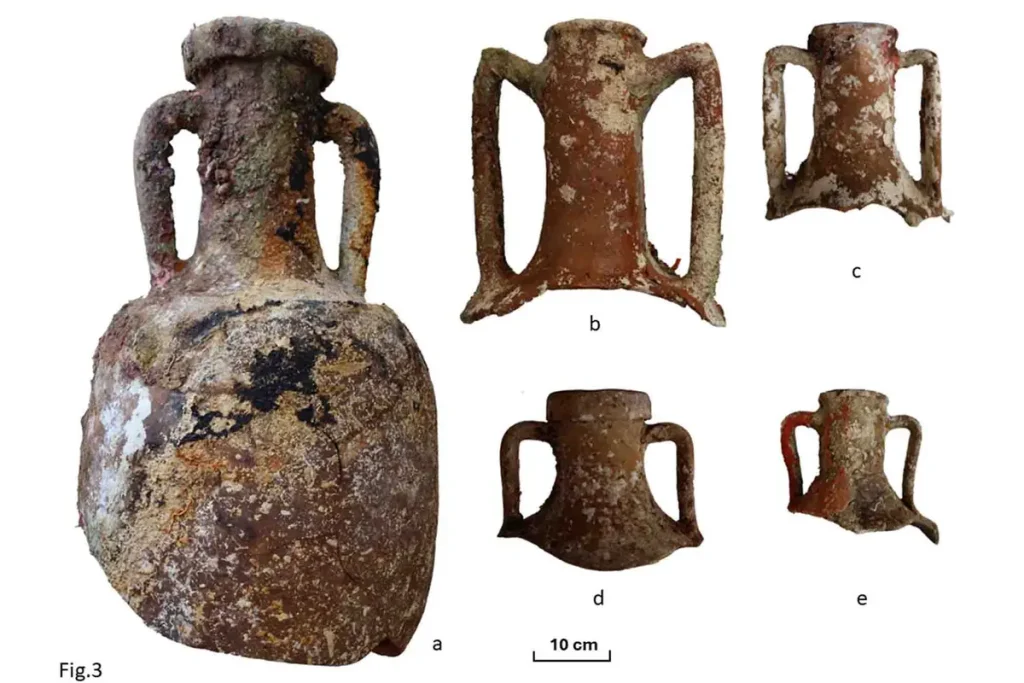 У берегов Греции обнаружен затонувший 2000 лет назад корабль с артефактами римской эпохи