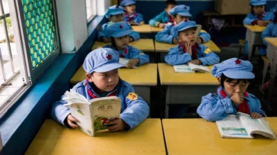 Как изменение школьных учебников повлияло на общество Китая