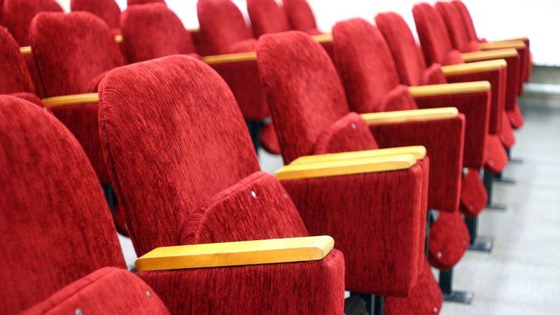 Кинотеатры бьют рекорды по стоимости билетов: что это значит для зрителей? (Фото: pixabay.com/ССО) | Epoch Times Россия