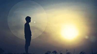 Свет — это цель. От него мы пришли, к нему и возвращаемся