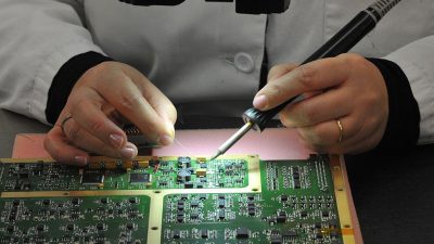 Производство электроники власти призывают перенести в новые регионы РФ