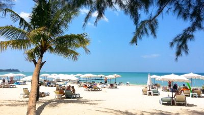 Популярный у россиян курорт Таиланда решили закрыть для небогатых туристов