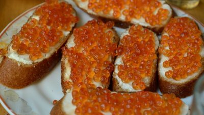 В России в 2024 году рекордно снизился вылов лососёвых