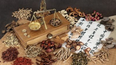 Как врачи древней традиционной китайской медицины возвращали пациентов к жизни