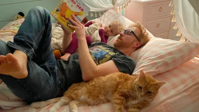 Супруги приютили кошку, а пожилой мужчина за тысячу километров от них молился за её судьбу