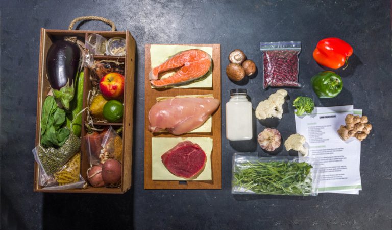 Еда, которую вы едите, напитки, которые вы пьёте, и действия, которые вы делаете, сформируют из вас человека, которым вы хотите стать. (Rimma Bondarenko via Dreamstime) | Epoch Times Россия