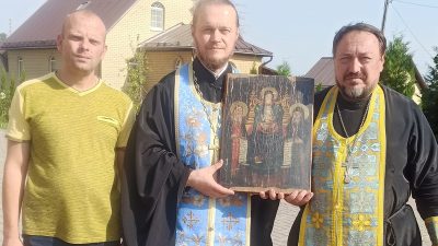 В Брянске священники провели крестный ход против вторжения ВСУ