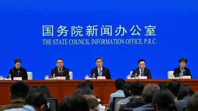 Анализ: Китайская экономика в режиме выживания