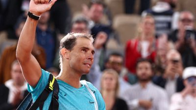 Фото: Рафаэль Надаль на Открытом чемпионате Франции 2024 года на Ролан Гаррос 27 мая 2024 года в Париже, Франция. ( EMMANUEL DUNAND/AFP via Getty Images) 

