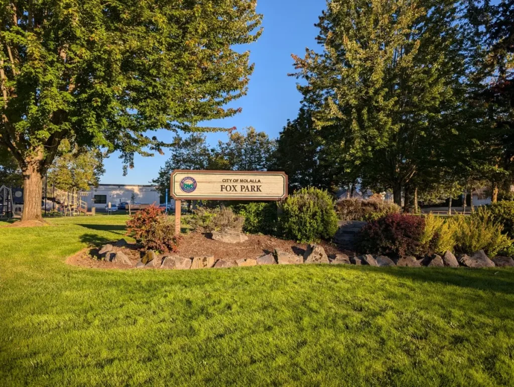 Женщина помогла незнакомой семье в трудной ситуации, и теперь их семьи связала дружба