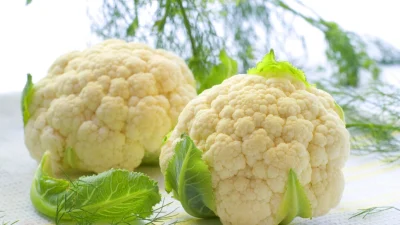 Цветная капуста — достойная замена курице в этом салате