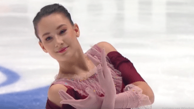 Софья Акатьева выиграла короткую программу на пятом этапе Гран-при (видео)
