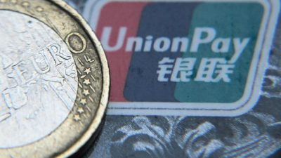 Банки 9 стран прекратили обслуживать карты Газпромбанка