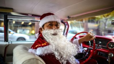 Главного Деда Мороза России оштрафовали за быструю езду