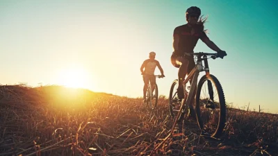 Будьте физически активны в выходные, если не можете на неделе