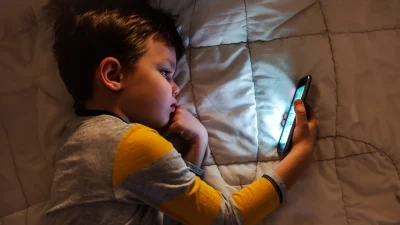 Спасение детства: движение, которое защитит детей от смартфонов
