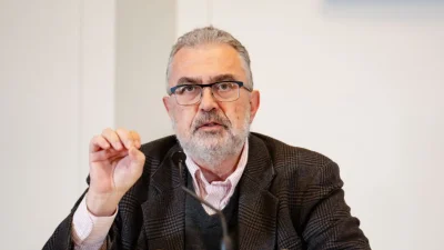 «Пусть партия падёт»: из компартии Китая вышло 440 млн человек