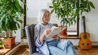 Занятия в помещении снижают риск развития деменции