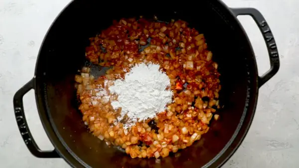 Тушёные короткие рёбрышки (рецепт)