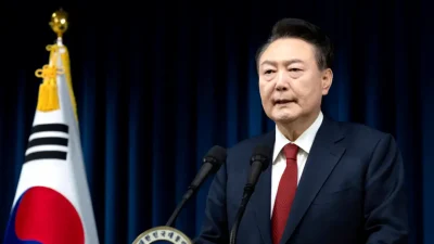 Президенту Южной Кореи запретили покидать страну из-за обвинений в мятеже