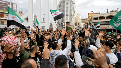 Асад покинул Сирию, распорядившись передать власть мирным путём