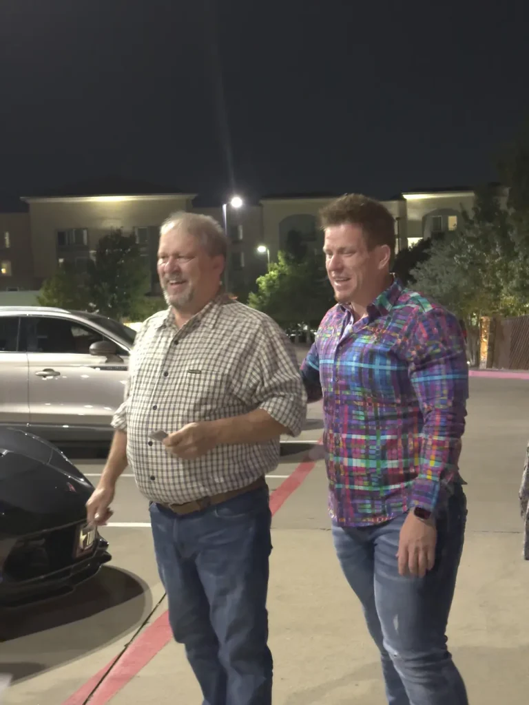 Отец ради семьи продал любимый автомобиль. Много лет спустя его ждал сюрприз