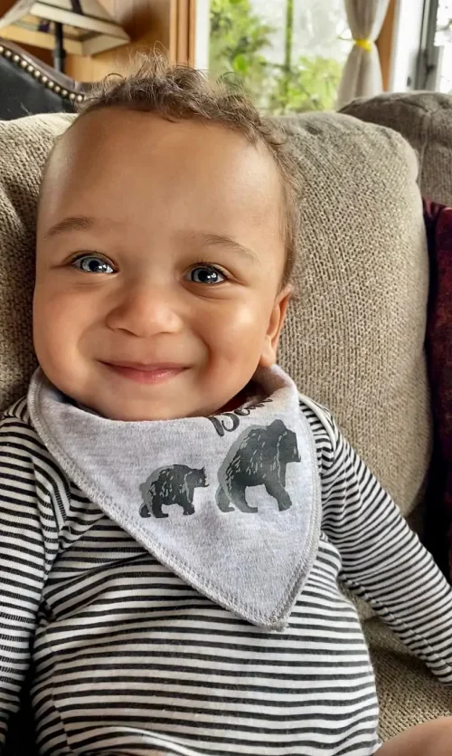 Сейчас Оззи 2 года, и он отлично себя чувствует. (Courtesy of Suzy Mack) Маме посоветовали сделать аборт по медицинским показаниям, но она выбрала жизнь