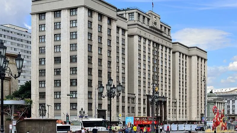 Здание Российской Государственной Думы. (Д.Иванов/wikipedia.org/CC BY-SA 4.0)