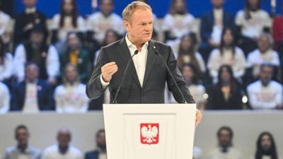 Польша не отправит своих миротворцев в Украину, но поддержит другие страны