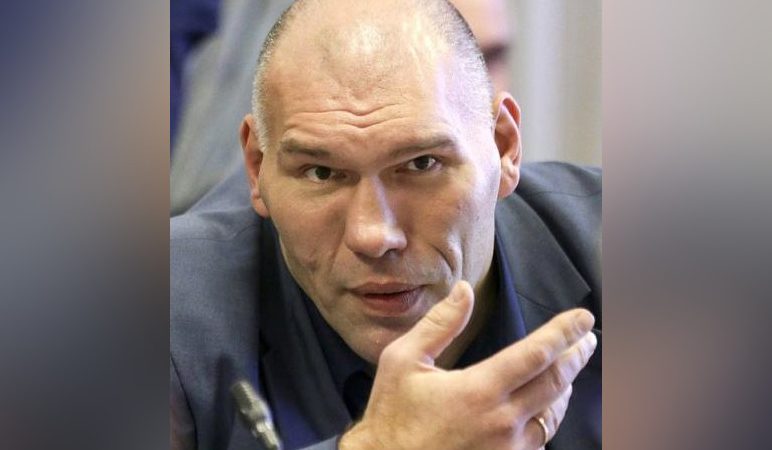 Российский боксёр, политический деятель Николай Валуев. (Duma.gov.ru/commons.wikimedia.org/CC BY 4.0) 
 | Epoch Times Россия