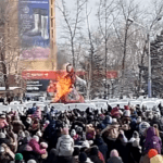 В столице Хакасии сожгли Масленицу: прощай, зима! (видео)